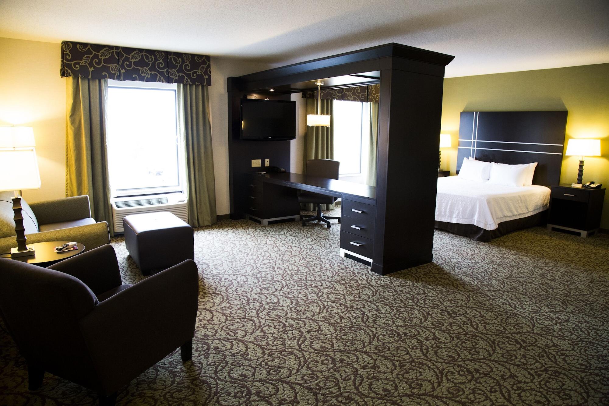 Hampton Inn & Suites Sharon West Middlesex Ngoại thất bức ảnh