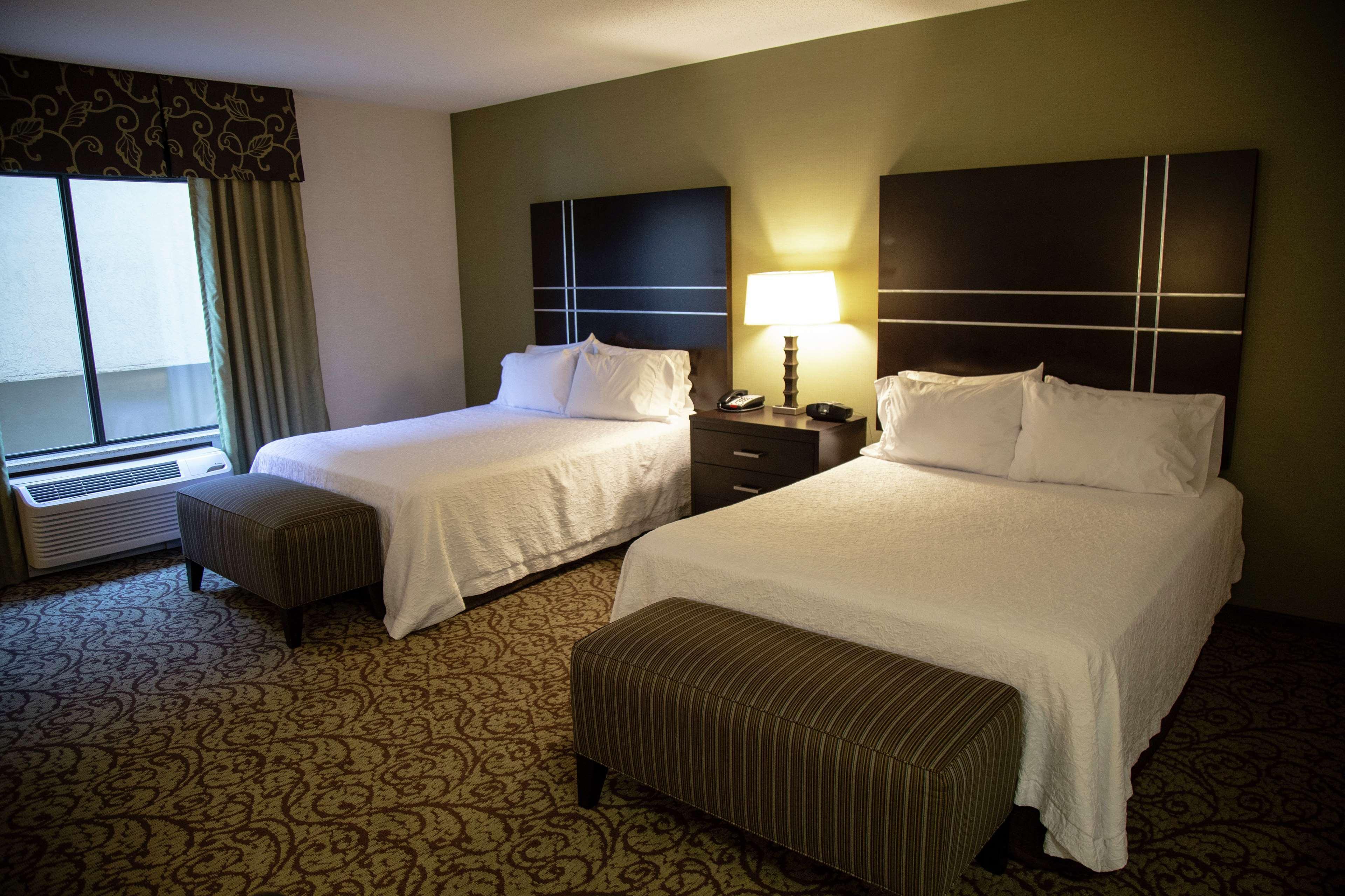 Hampton Inn & Suites Sharon West Middlesex Ngoại thất bức ảnh