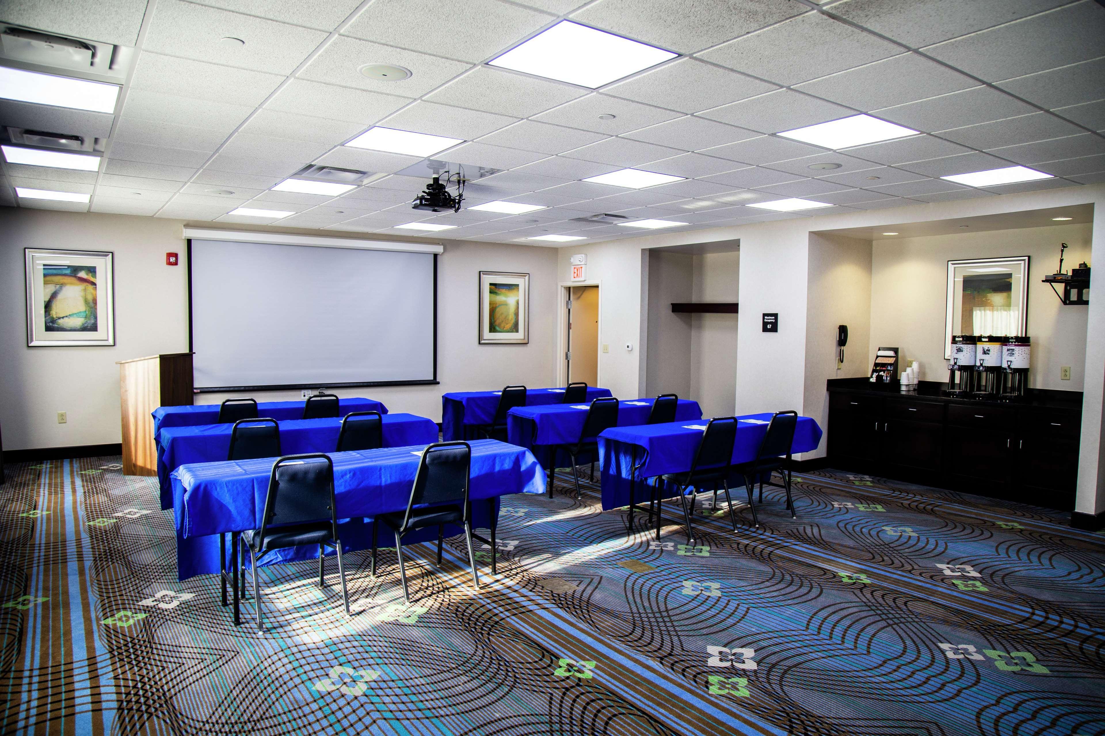 Hampton Inn & Suites Sharon West Middlesex Ngoại thất bức ảnh
