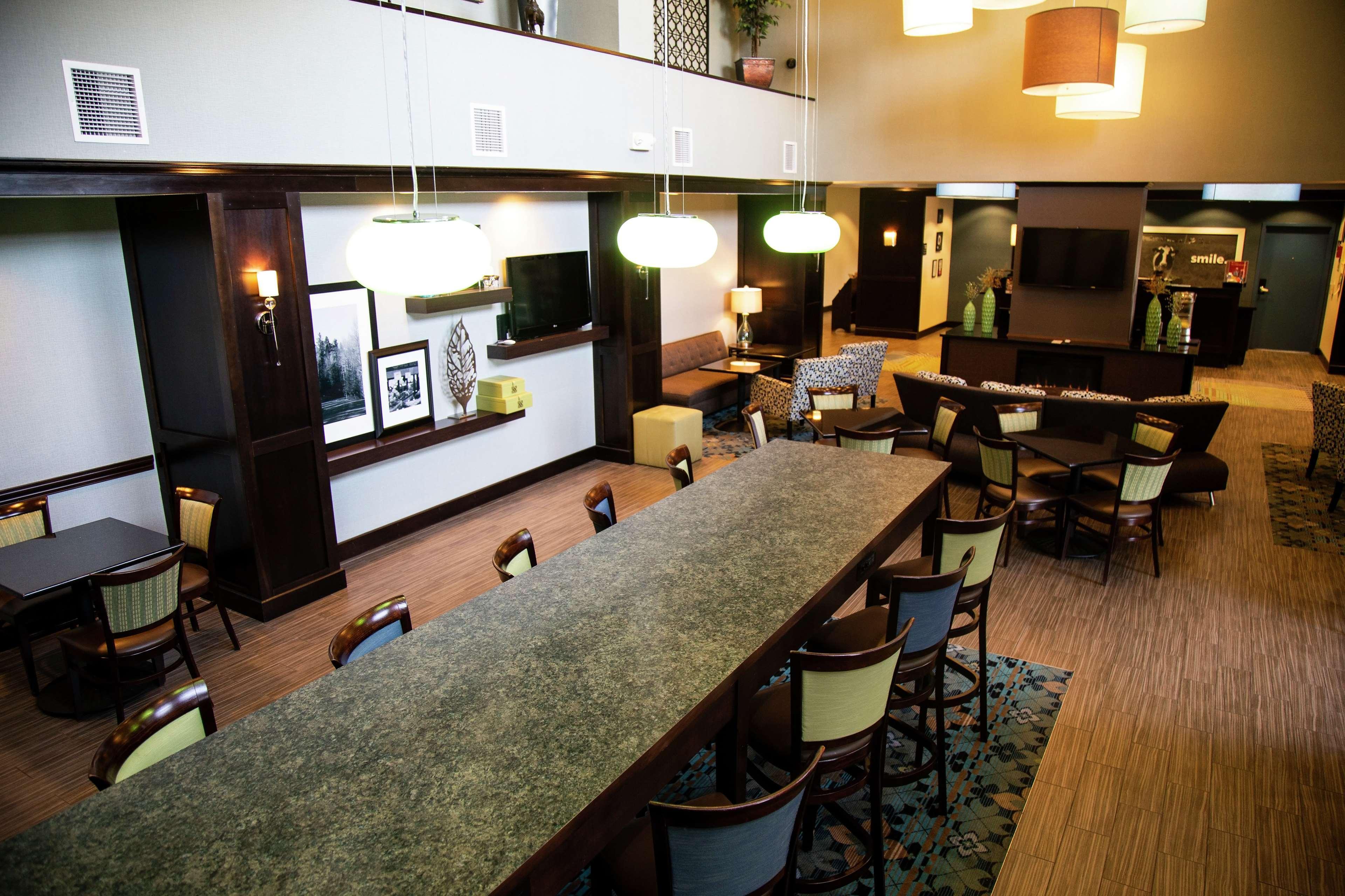 Hampton Inn & Suites Sharon West Middlesex Ngoại thất bức ảnh