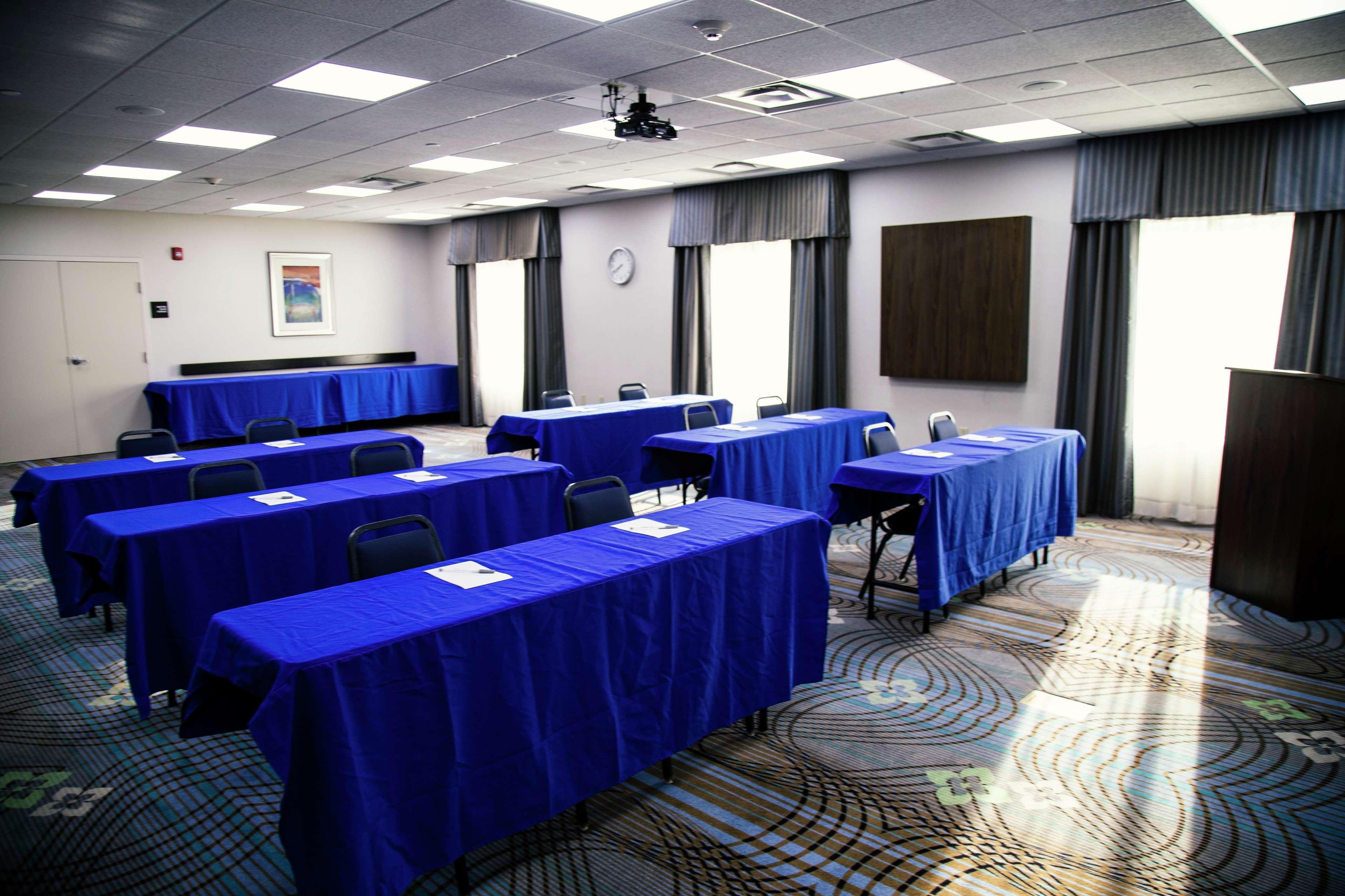 Hampton Inn & Suites Sharon West Middlesex Ngoại thất bức ảnh