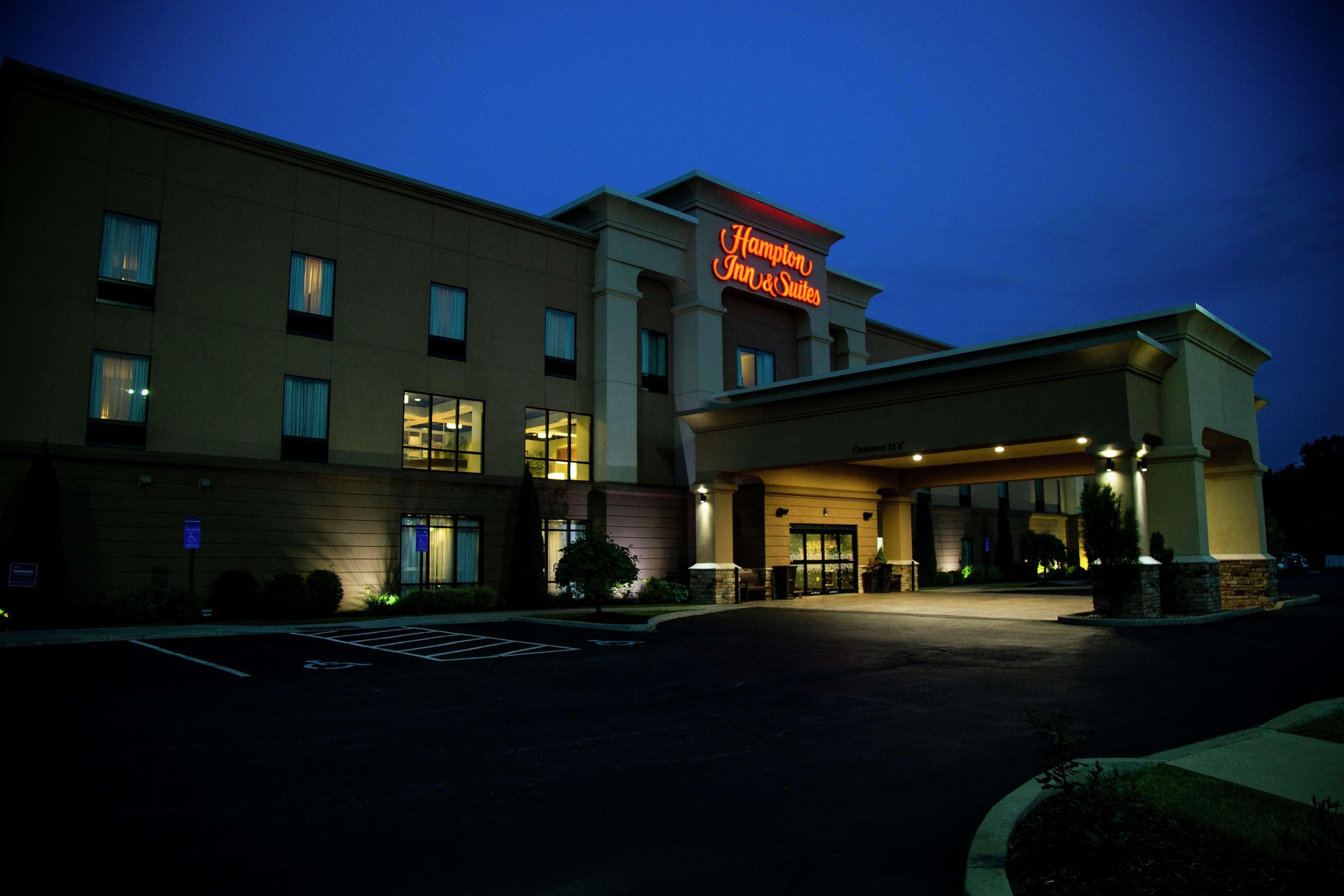 Hampton Inn & Suites Sharon West Middlesex Ngoại thất bức ảnh