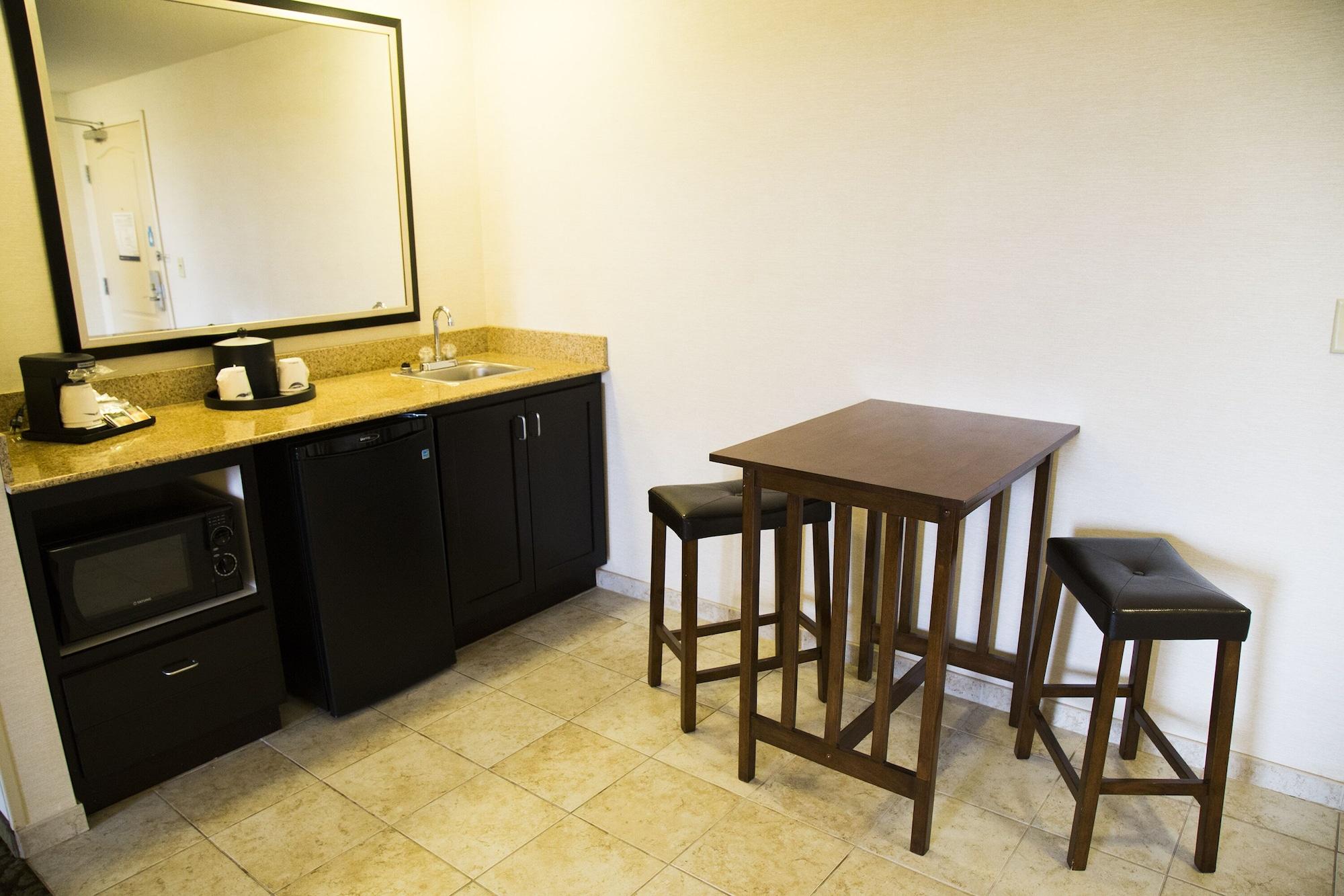 Hampton Inn & Suites Sharon West Middlesex Ngoại thất bức ảnh